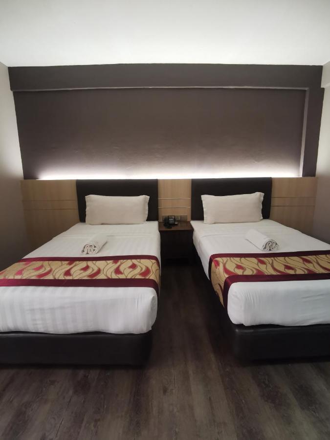 Palace Inn Miri Dış mekan fotoğraf