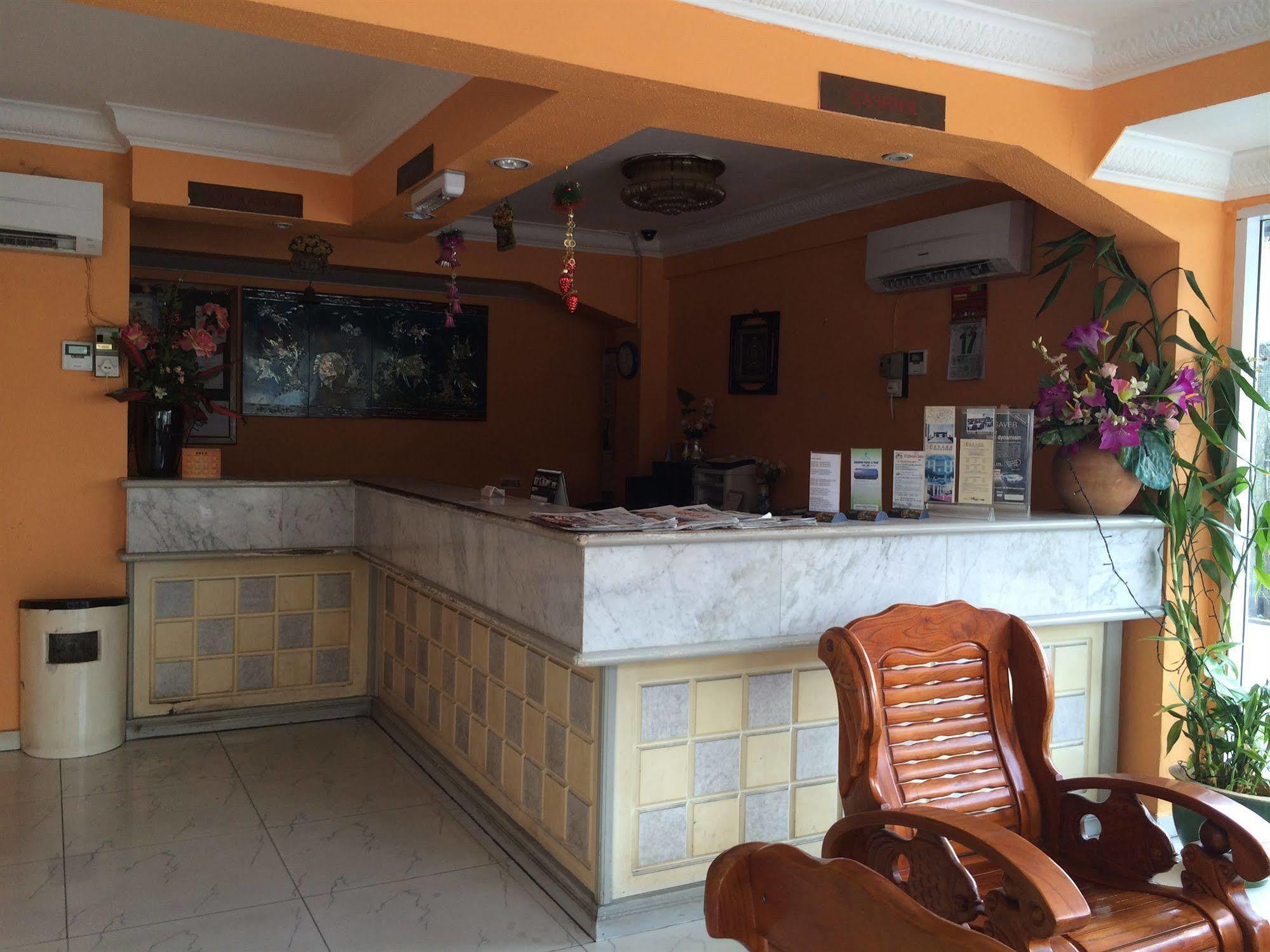Palace Inn Miri Dış mekan fotoğraf