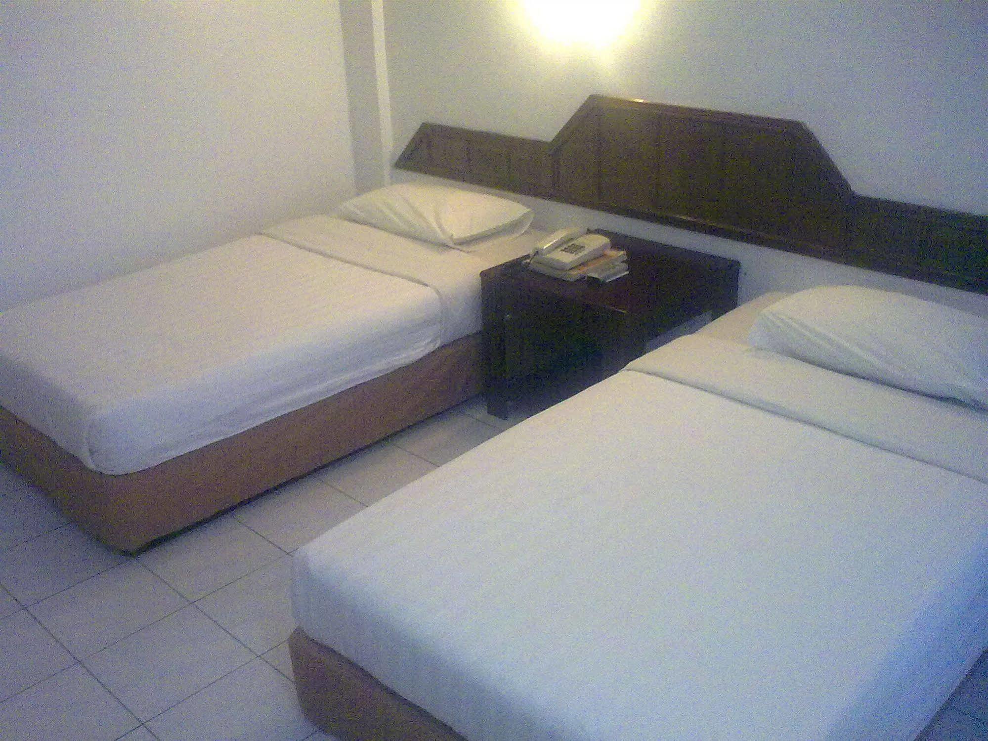 Palace Inn Miri Dış mekan fotoğraf