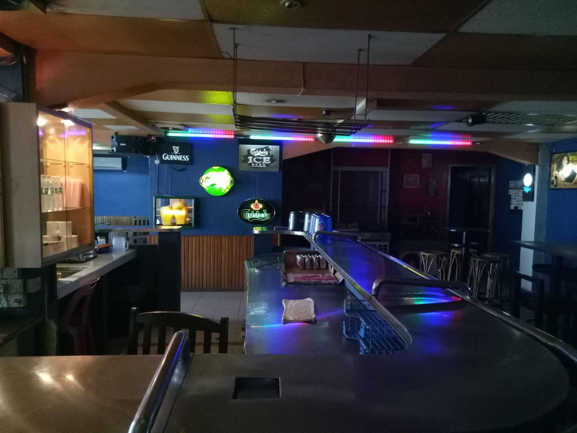 Palace Inn Miri Dış mekan fotoğraf